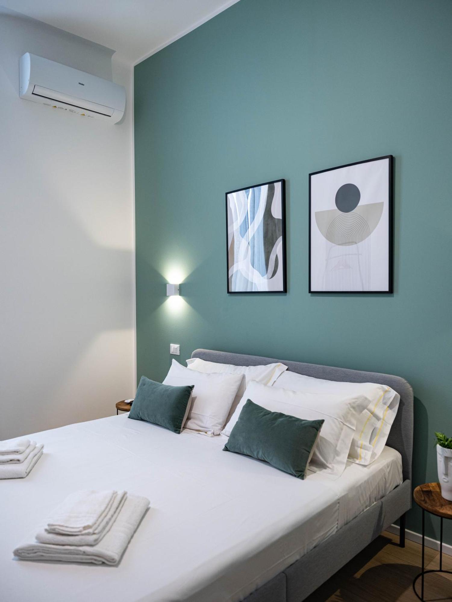 Moor Assarotti Suites - Genova City Center Buitenkant foto