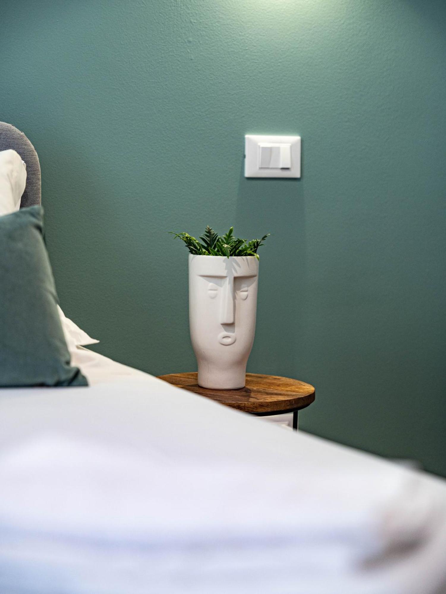 Moor Assarotti Suites - Genova City Center Buitenkant foto