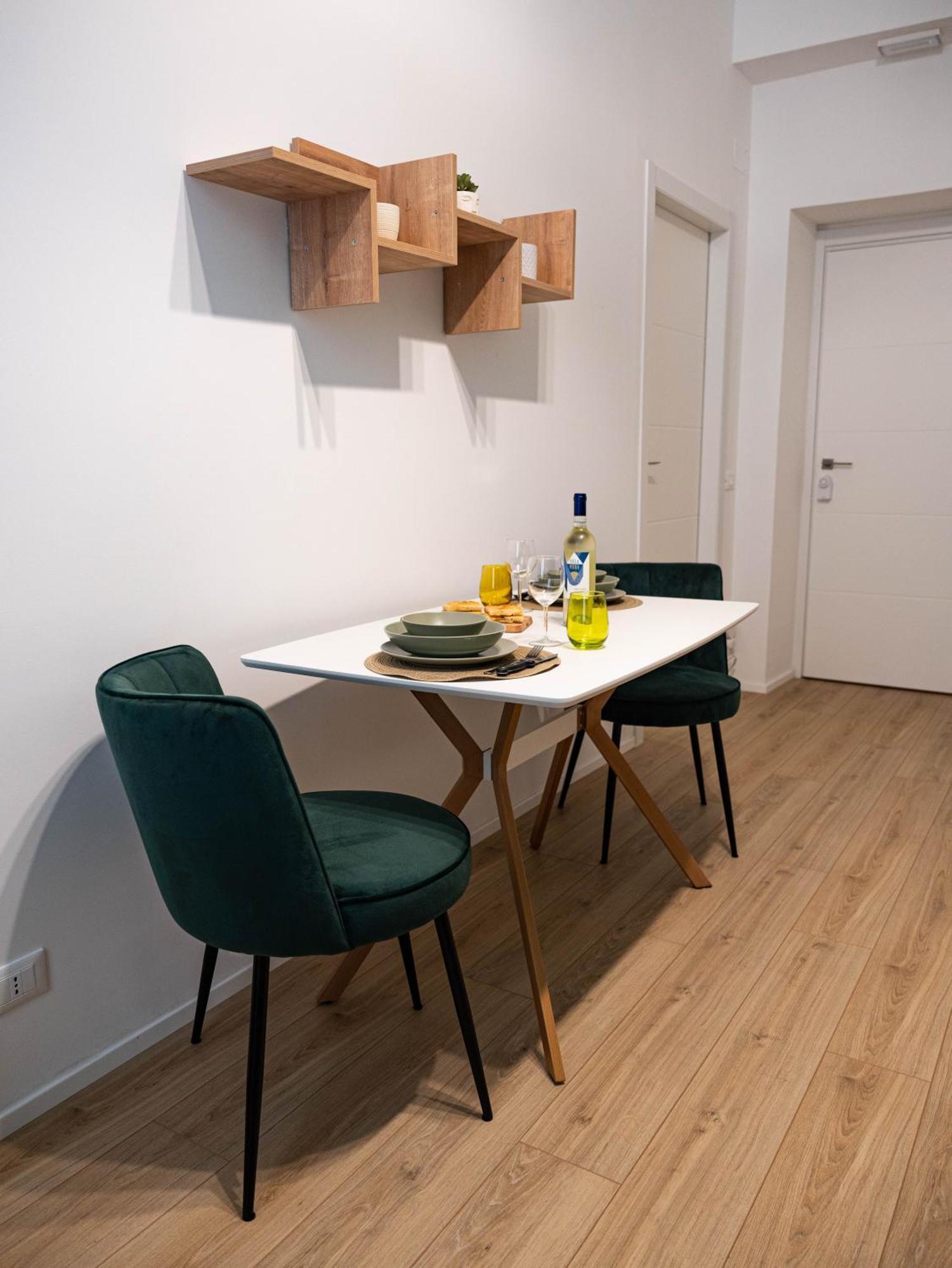 Moor Assarotti Suites - Genova City Center Buitenkant foto